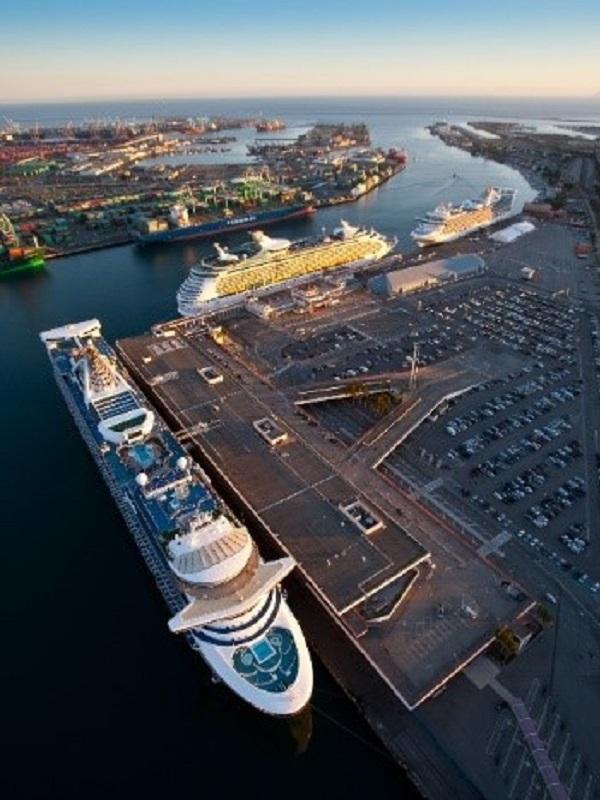 Cruise port transportation